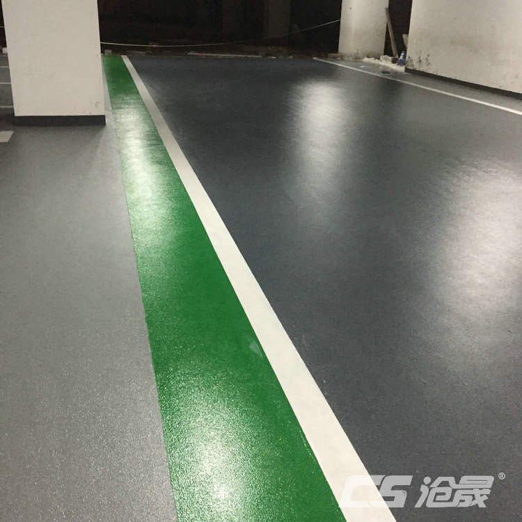 水泥自流平在環(huán)氧樹脂地坪漆施工流程中打底有何作用？