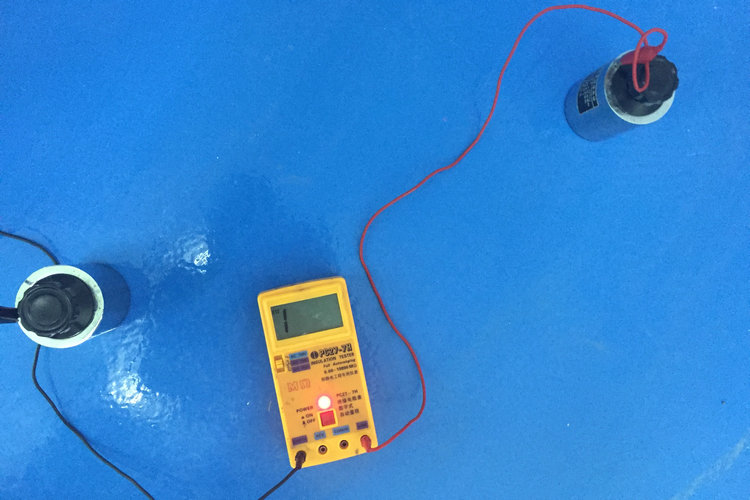 龍巖滄晟地坪漆廠家:防靜電型地坪功能材料的應用