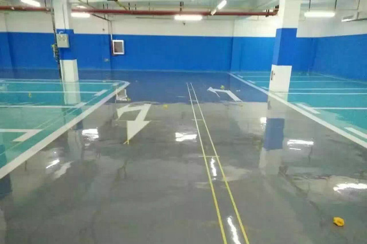 滄晟環氧地坪涂料廠家_環氧樹脂地坪地面開裂的表現形式有哪些