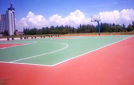 環氧地坪施工公司講下什么地坪漆適合球場施工？